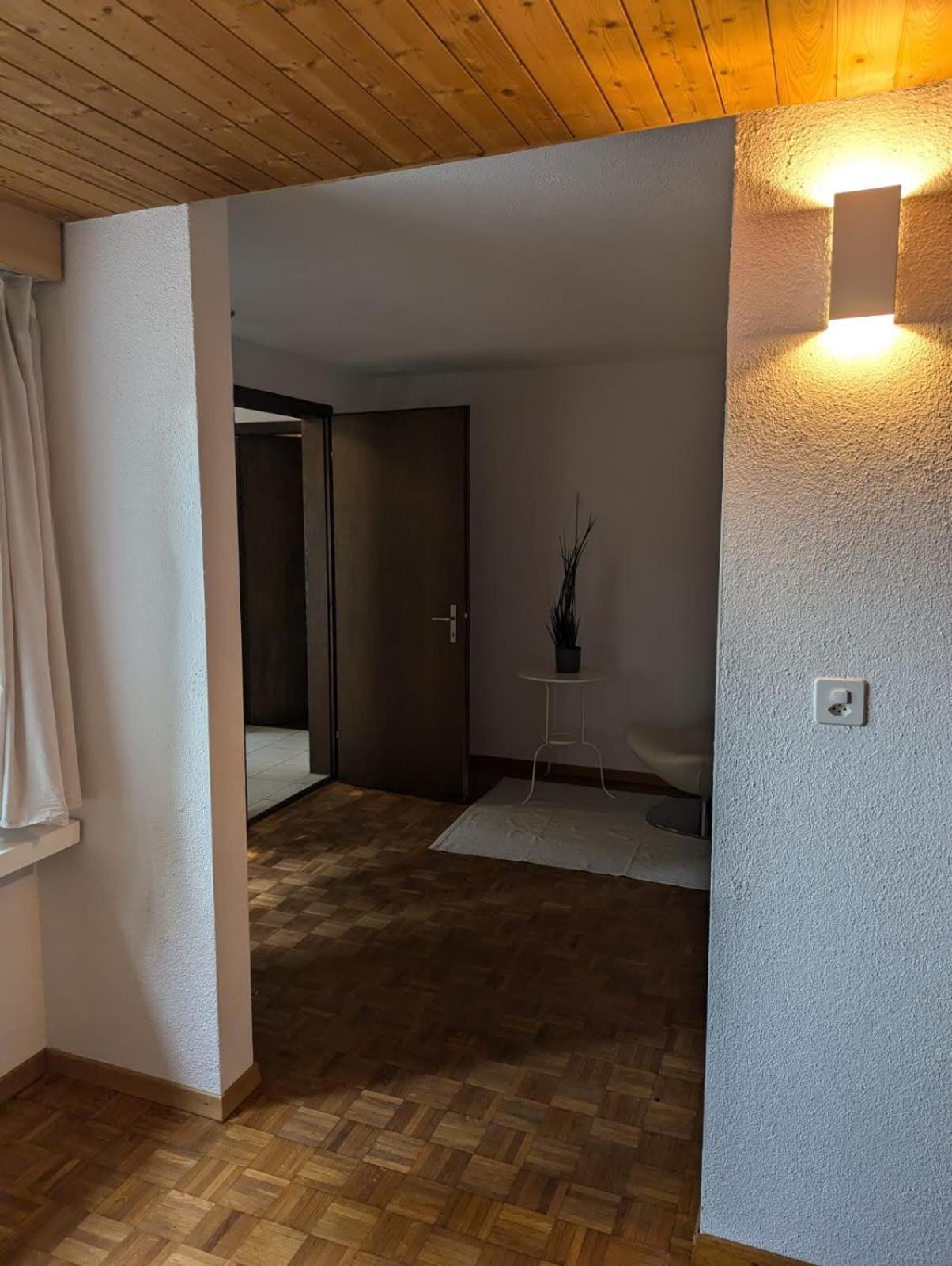 2.5 Zimmerwohnung, Pinut Trin Dış mekan fotoğraf