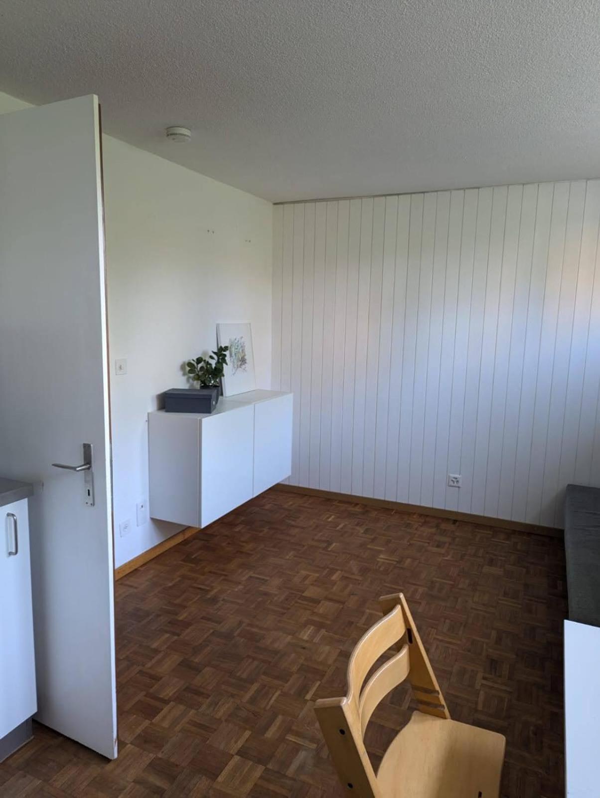 2.5 Zimmerwohnung, Pinut Trin Dış mekan fotoğraf